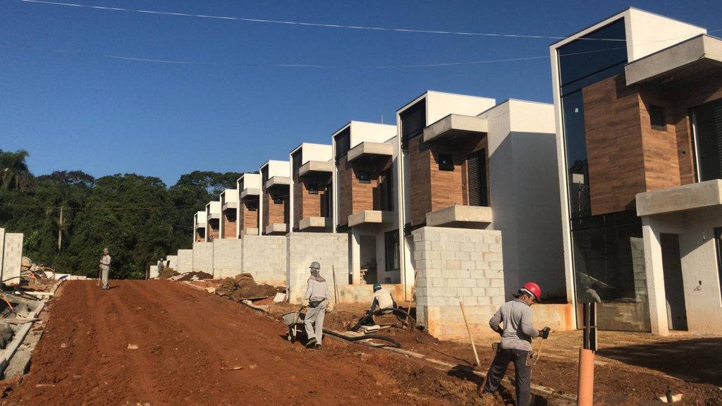 Etapa de execução do Condomínio Absoluto Granja Viana em Embu das Artes – SP